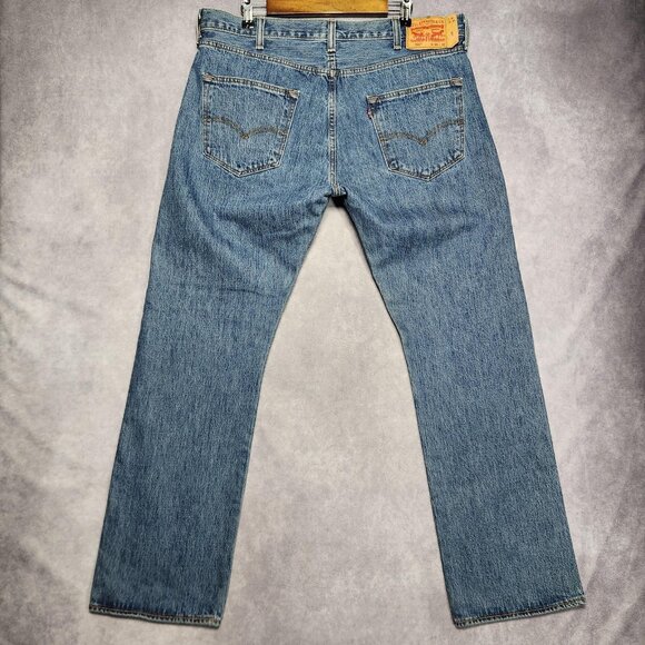 Levis 501 Jeans Mens 38x32 Straight Leg Button Fly Classic‎ Vintage Denim Pants - Picture 3 of 16